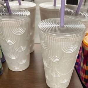 Starbucks Spring 2023 Siren Pearl Shell Grande (16oz) Tumbler